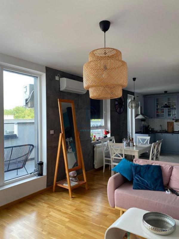 Stan na prodaju u Beogradu, Višnjička banja, cetvorosoban, 106m2, cena 279900 evra