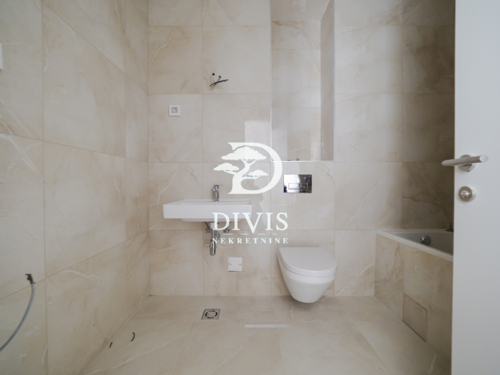 Stan na prodaju u Beogradu, Bežanijska kosa, dvosoban, 60m2, cena 240000 evra