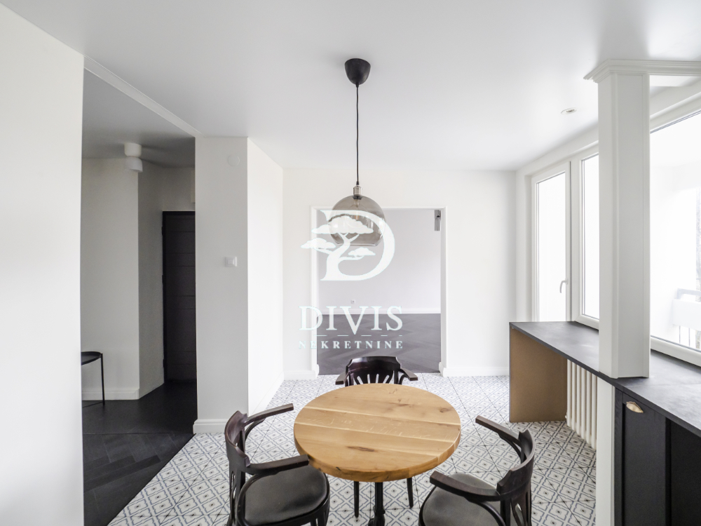 Stan na prodaju u Beogradu, Meandri, dvosoban, 68m2, cena 200000 evra