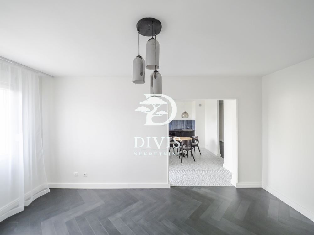 Stan na prodaju u Beogradu, Meandri, dvosoban, 68m2, cena 200000 evra