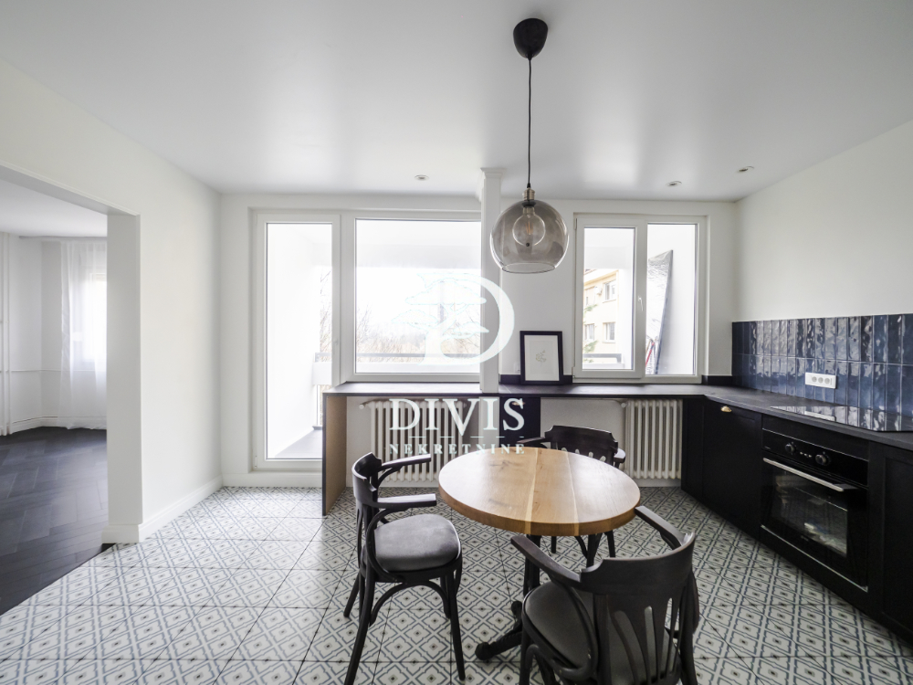 Stan na prodaju u Beogradu, Meandri, dvosoban, 68m2, cena 200000 evra