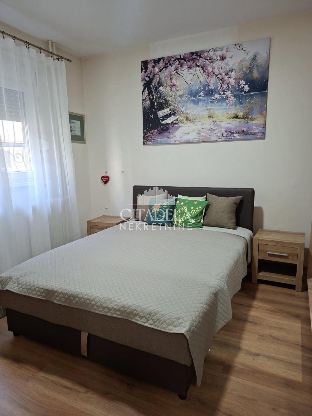 Stan na prodaju u Beogradu, Banovo brdo, dvosoban, 53m2, cena 185000 evra