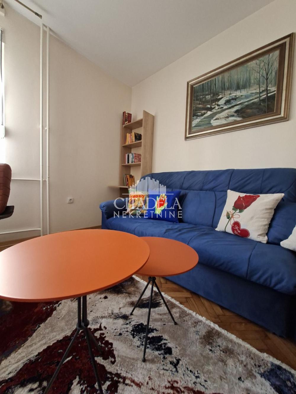 Stan na prodaju u Beogradu, Banovo brdo, dvosoban, 53m2, cena 185000 evra