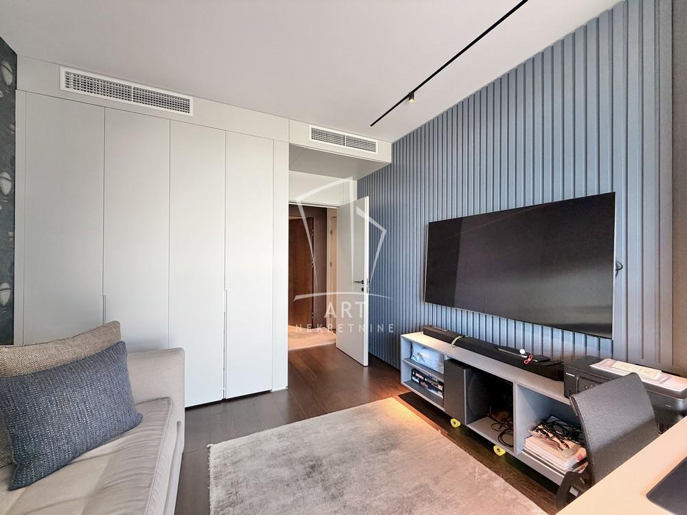 Stan na prodaju u Beogradu, Beograd na vodi, cetvorosoban, 139m2, cena 1400000 evra