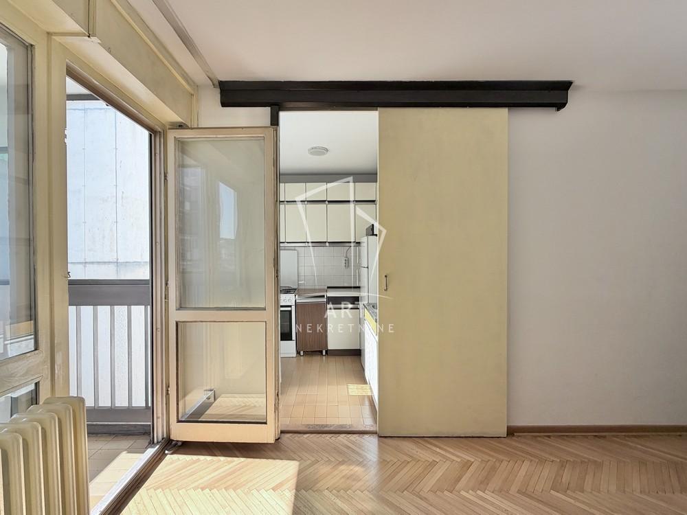 Stan na prodaju u Beogradu, Crveni Krst, jednosoban, 41m2, cena 175000 evra