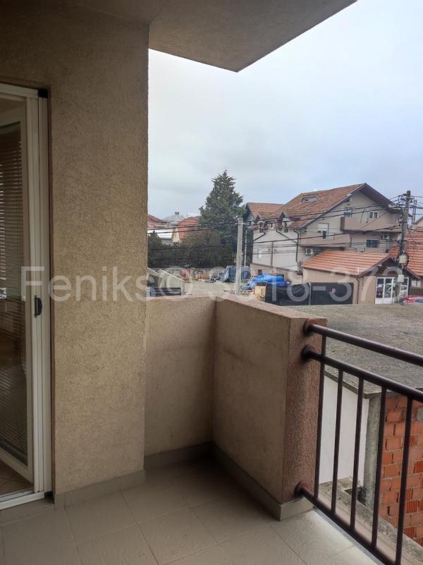 Stan na prodaju u Beogradu, Altina, trosoban, 65m2, cena 123500 evra