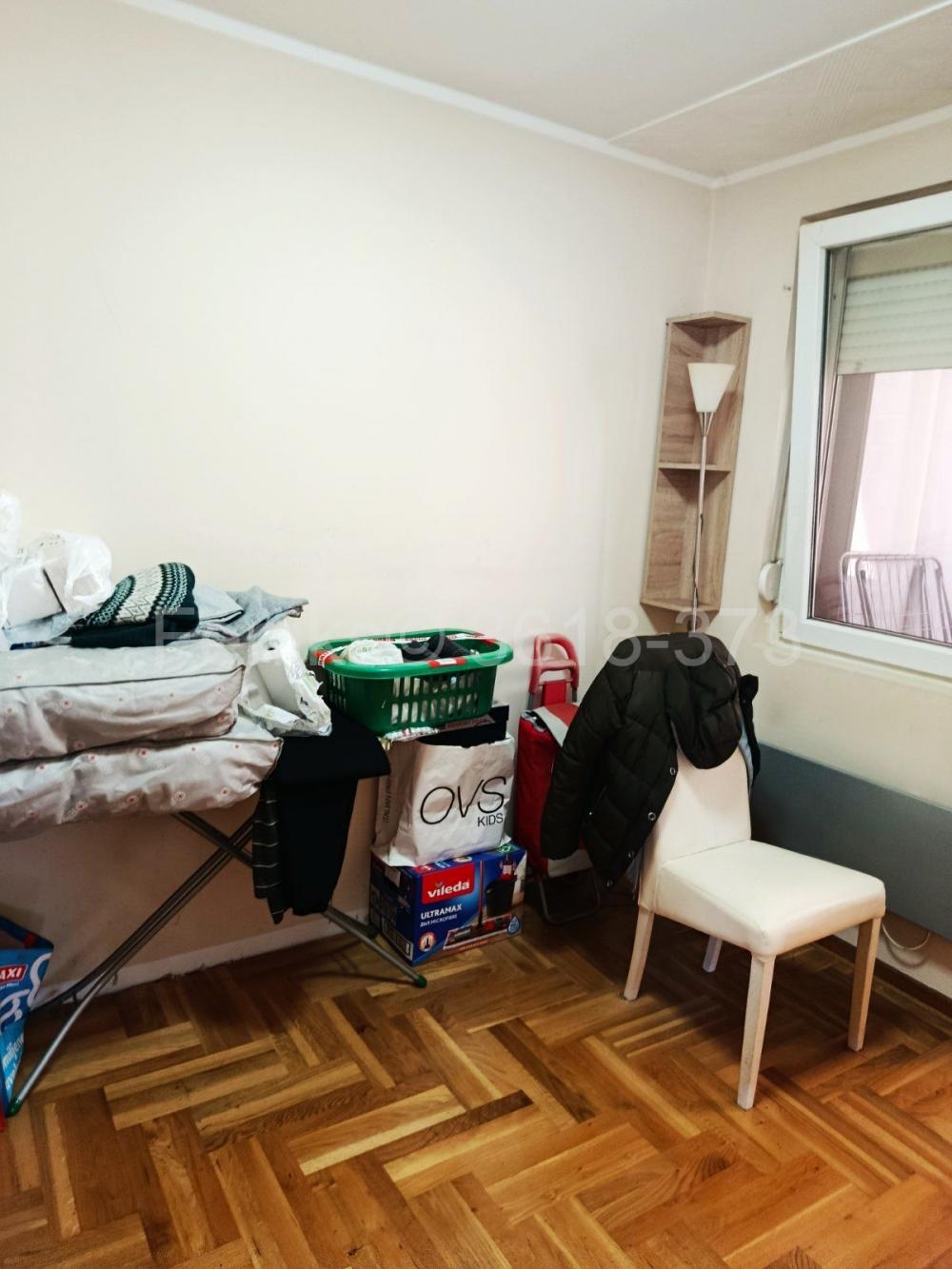 Stan na prodaju u Beogradu, Altina, dvoiposoban, 46m2, cena 100000 evra