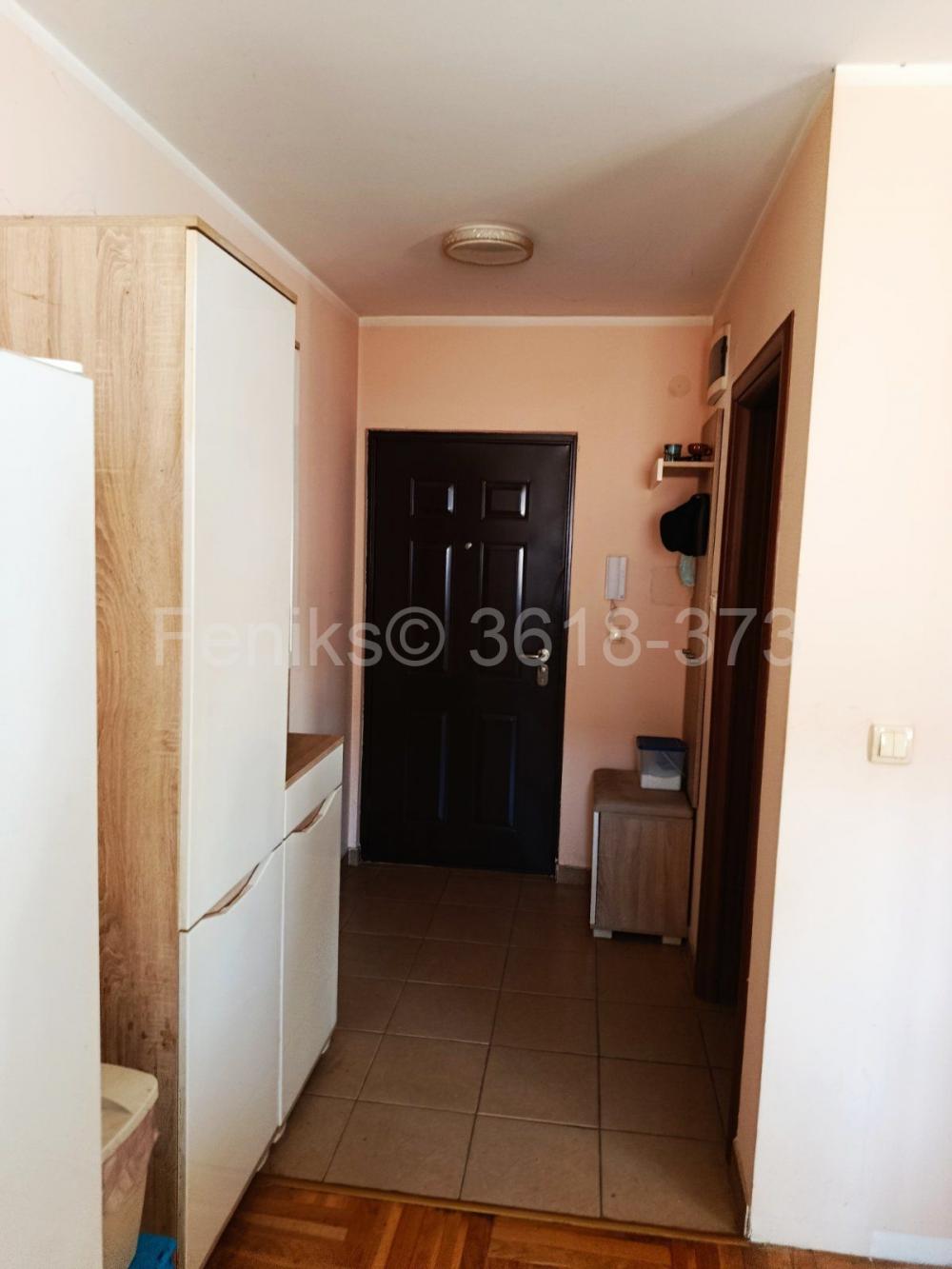 Stan na prodaju u Beogradu, Altina, dvoiposoban, 46m2, cena 100000 evra