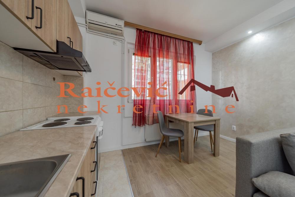 Stan na prodaju u Beogradu, Dorćol, jednoiposoban, 31m2, cena 173000 evra