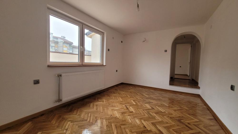 Stan na prodaju u Beogradu, Vojvode Stepe,Voždovac, dvoiposoban, 61m2, cena 162000 evra