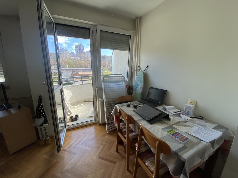 Stan na prodaju u Beogradu, Braće Jerković, dvosoban, 51m2, cena 153000 evra