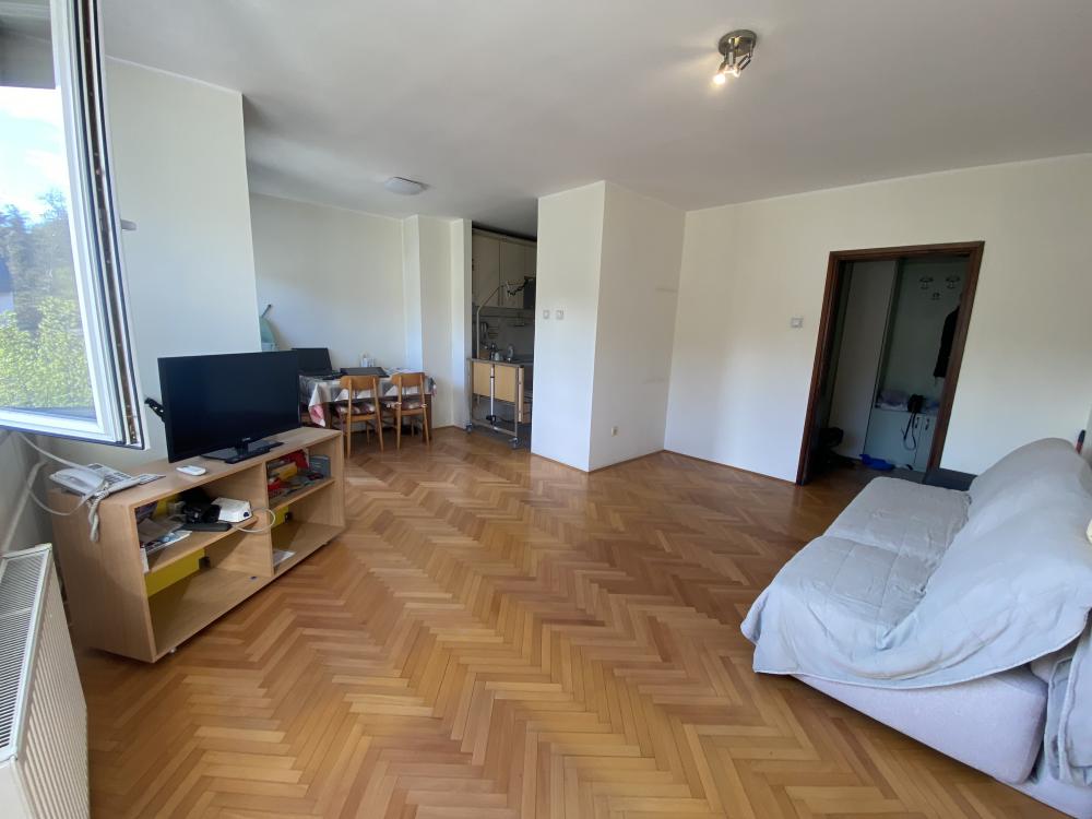 Stan na prodaju u Beogradu, Braće Jerković, dvosoban, 51m2, cena 153000 evra