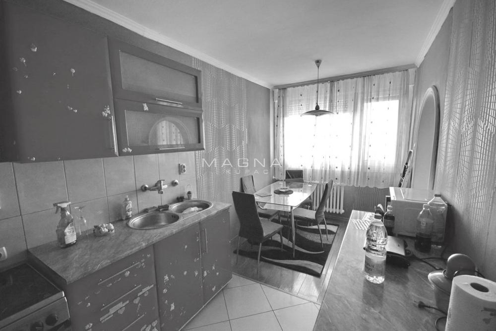 Stan na prodaju u Beogradu, Voždovac, dvosoban, 58m2, cena 189900 evra