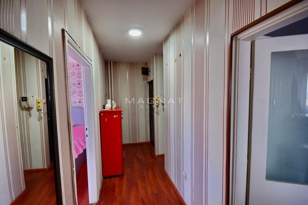 Stan na prodaju u Beogradu, Voždovac, dvosoban, 58m2, cena 189900 evra