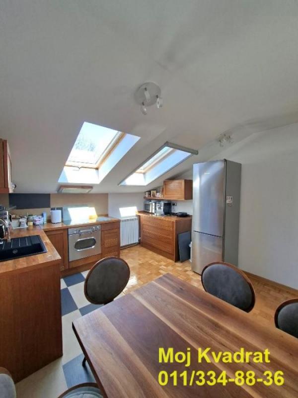 Stan na prodaju u Beogradu, Dedinje, dvosoban, 61m2, cena 179000 evra