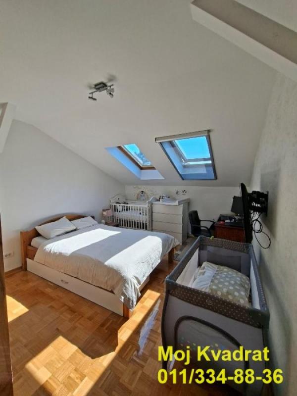 Stan na prodaju u Beogradu, Dedinje, dvosoban, 61m2, cena 179000 evra