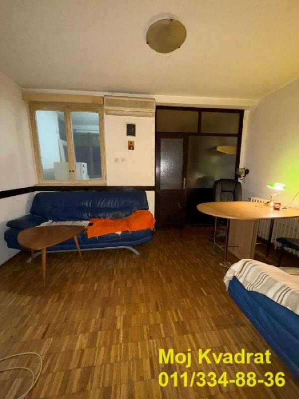 Stan na prodaju u Beogradu, Hadžipopovac, trosoban, 58m2, cena 209000 evra