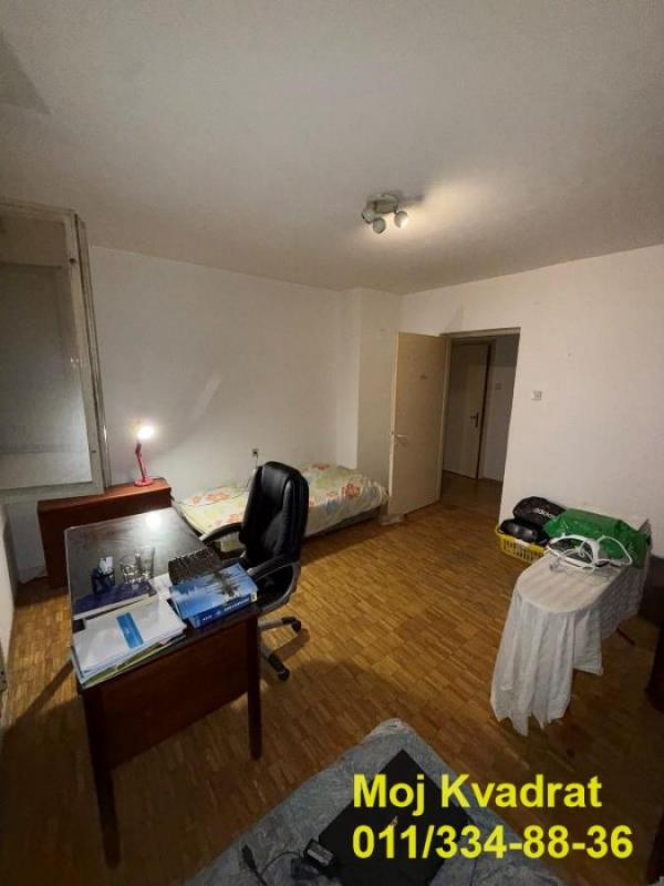 Stan na prodaju u Beogradu, Hadžipopovac, trosoban, 58m2, cena 209000 evra