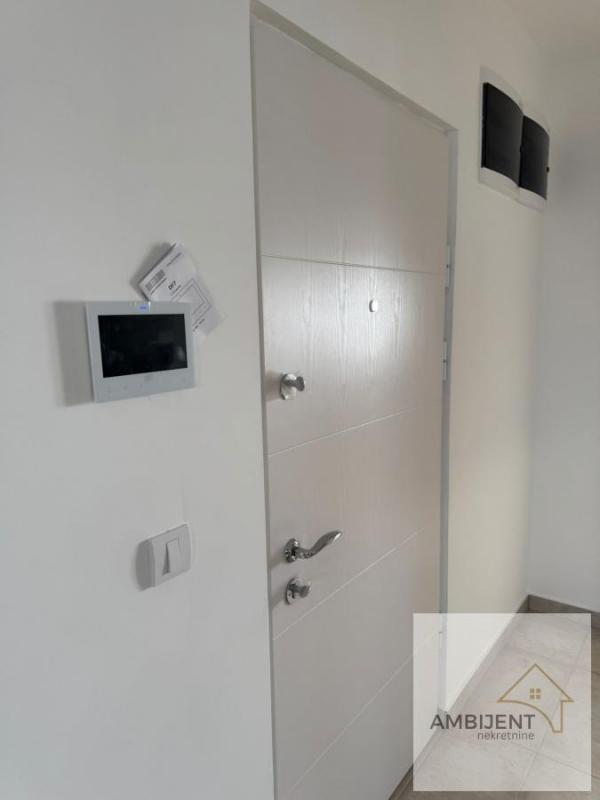 Stan na prodaju u Beogradu, Ledine, dvosoban, 42m2, cena 120000 evra