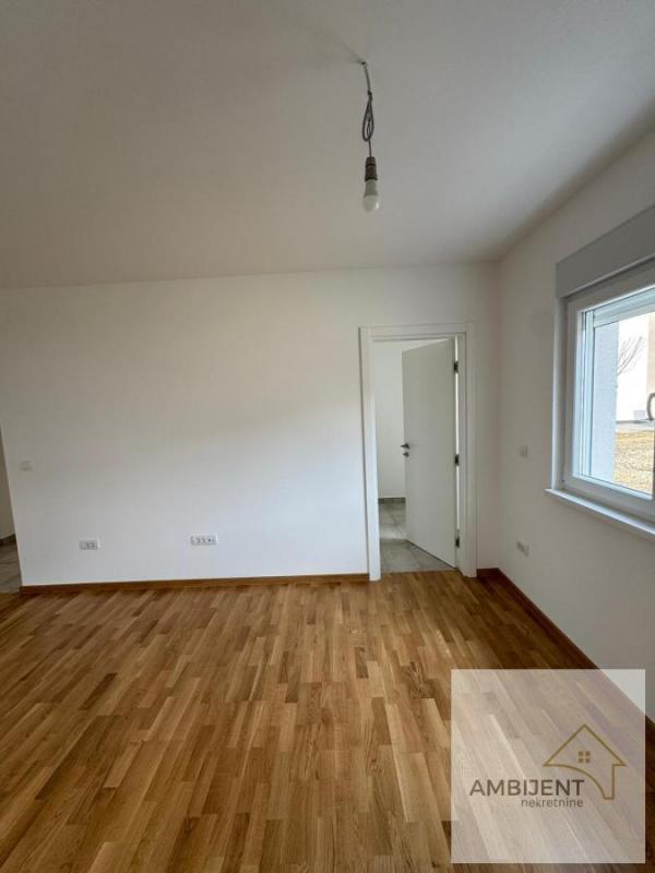 Stan na prodaju u Beogradu, Ledine, dvosoban, 42m2, cena 120000 evra