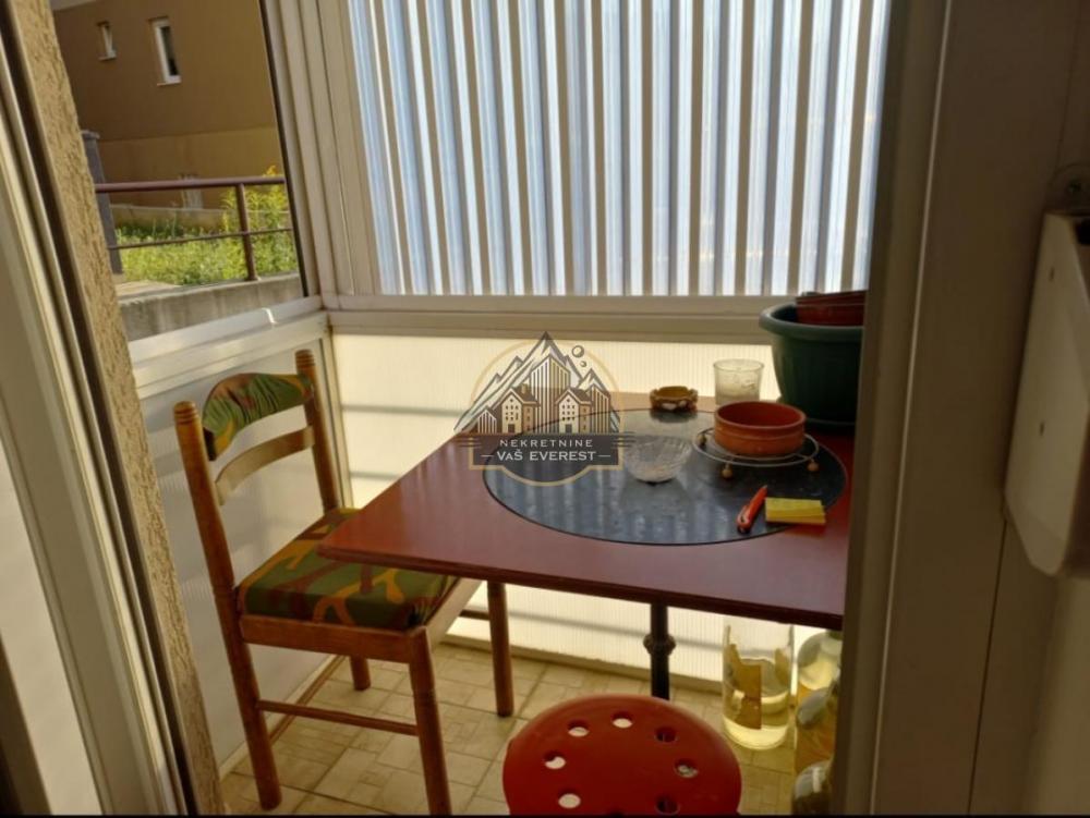 Stan na prodaju u Beogradu, Medaković, dvosoban, 53m2, cena 135000 evra