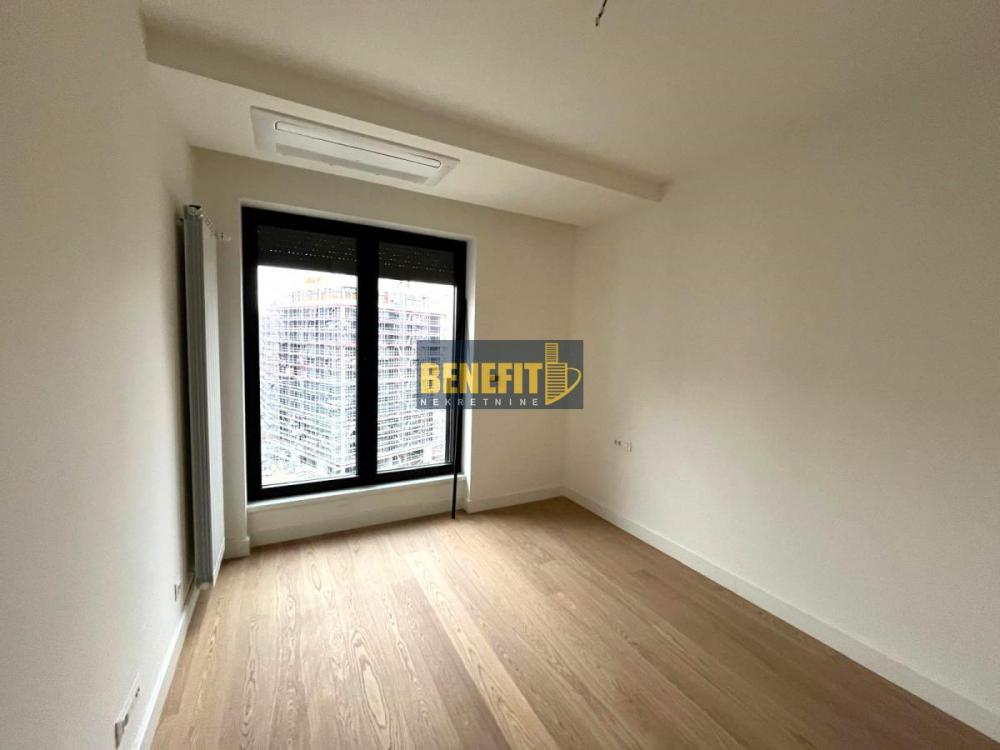 Stan na prodaju u Beogradu, Novi Beograd blok 64, dvosoban, 53m2, cena 280000 evra