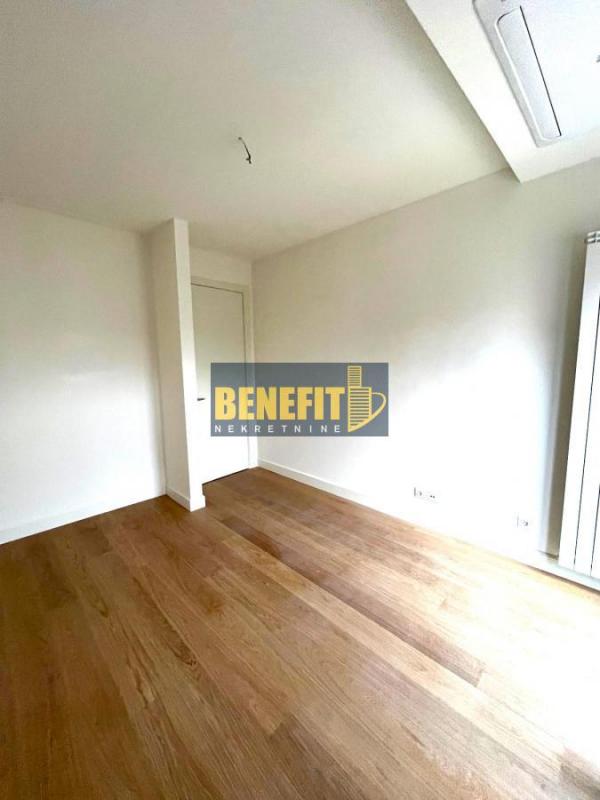 Stan na prodaju u Beogradu, Novi Beograd blok 64, dvosoban, 53m2, cena 280000 evra