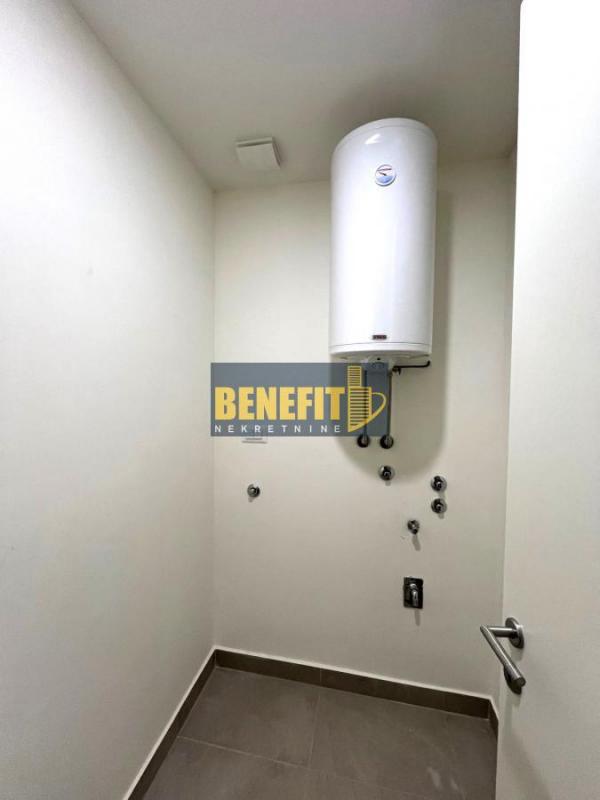 Stan na prodaju u Beogradu, Novi Beograd blok 64, dvosoban, 53m2, cena 280000 evra