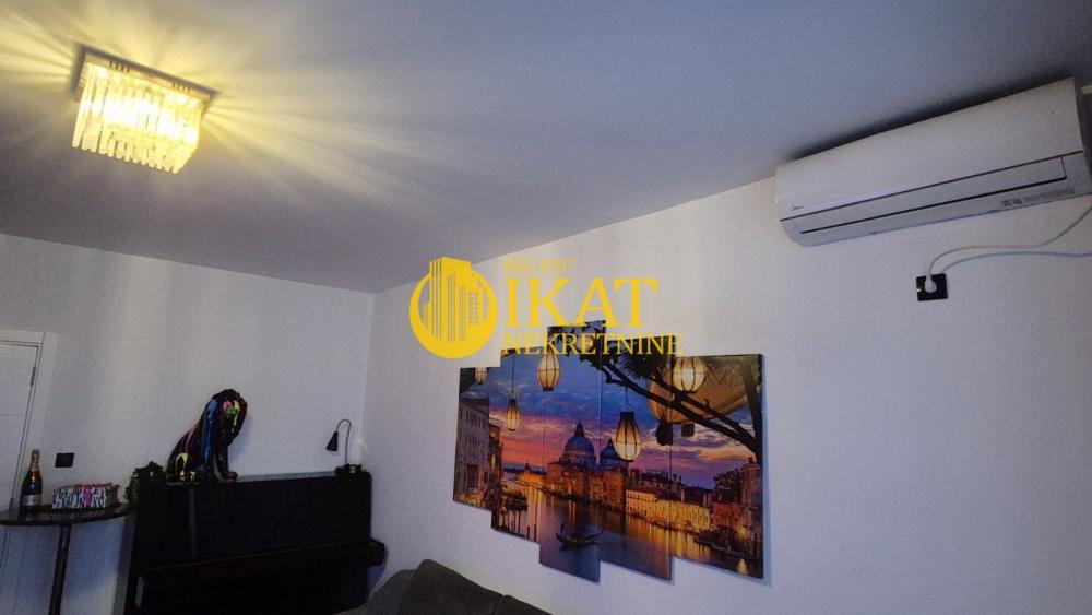 Stan na prodaju u Beogradu, Zvezdara, dvosoban, 63m2, cena 220000 evra