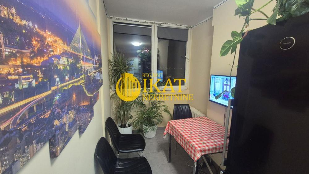 Stan na prodaju u Beogradu, Zvezdara, dvosoban, 63m2, cena 220000 evra