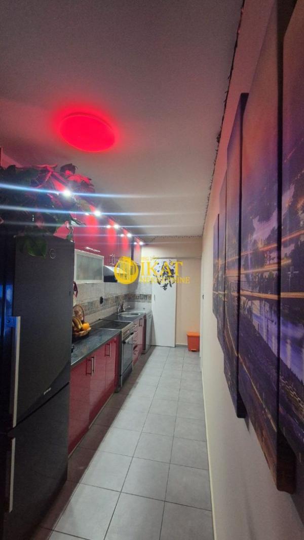 Stan na prodaju u Beogradu, Zvezdara, dvosoban, 63m2, cena 220000 evra