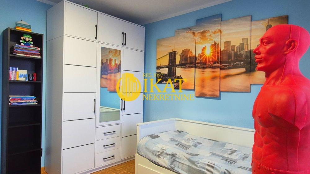 Stan na prodaju u Beogradu, Zvezdara, dvosoban, 63m2, cena 220000 evra