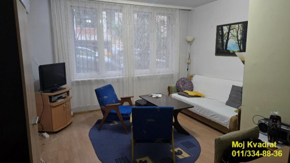 Stan na prodaju u Beogradu, Vukov spomenik, trosoban, 55m2, cena 179000 evra