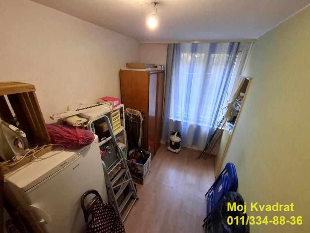 Stan na prodaju u Beogradu, Vukov spomenik, trosoban, 55m2, cena 179000 evra