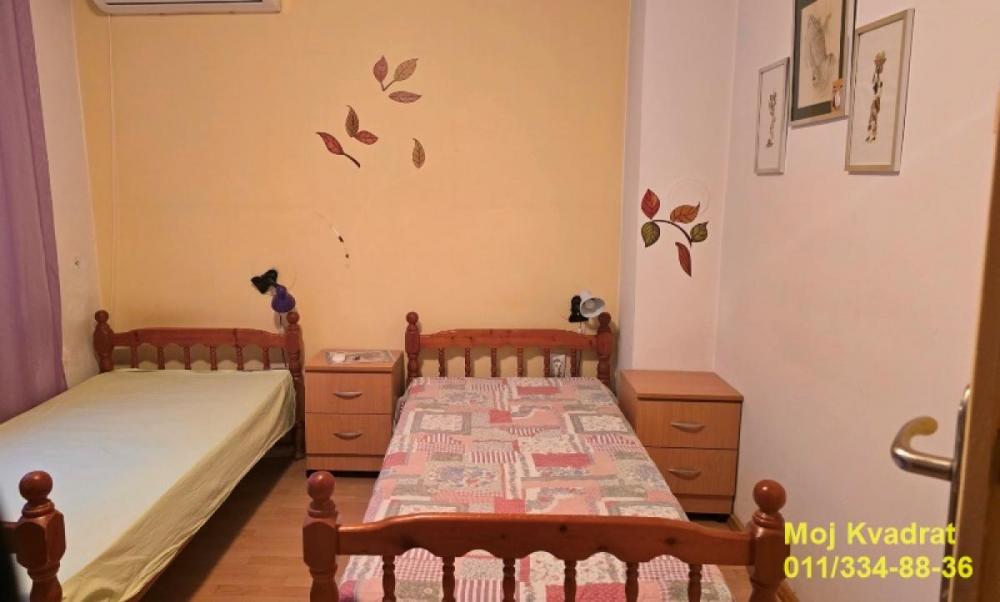 Stan na prodaju u Beogradu, Vukov spomenik, trosoban, 55m2, cena 179000 evra