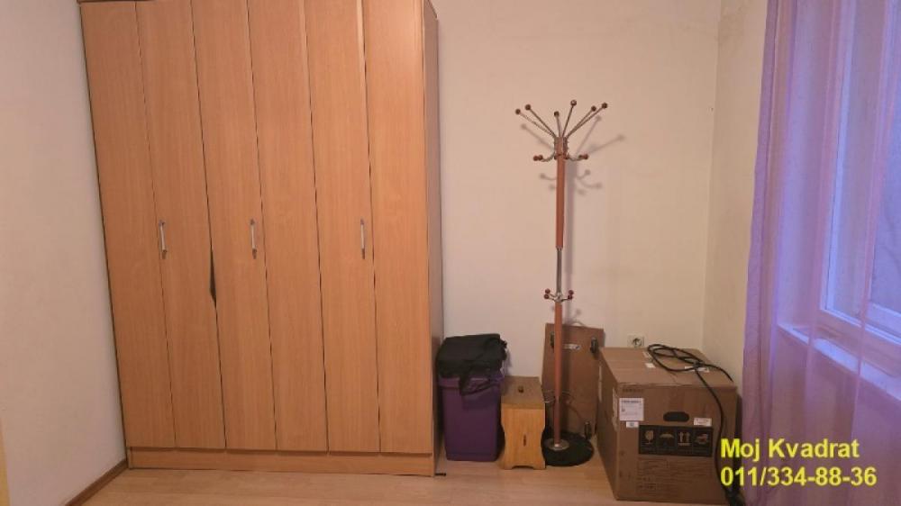 Stan na prodaju u Beogradu, Vukov spomenik, trosoban, 55m2, cena 179000 evra