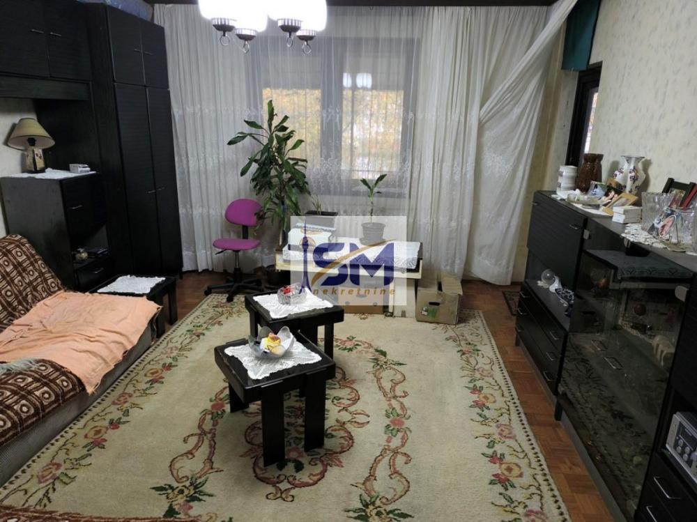 Stan na prodaju u Beogradu, Barajevo, dvoiposoban, 75m2, cena 76000 evra