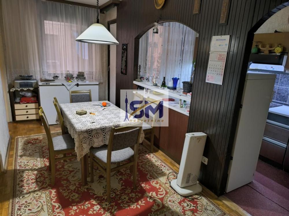 Stan na prodaju u Beogradu, Barajevo, dvoiposoban, 75m2, cena 76000 evra