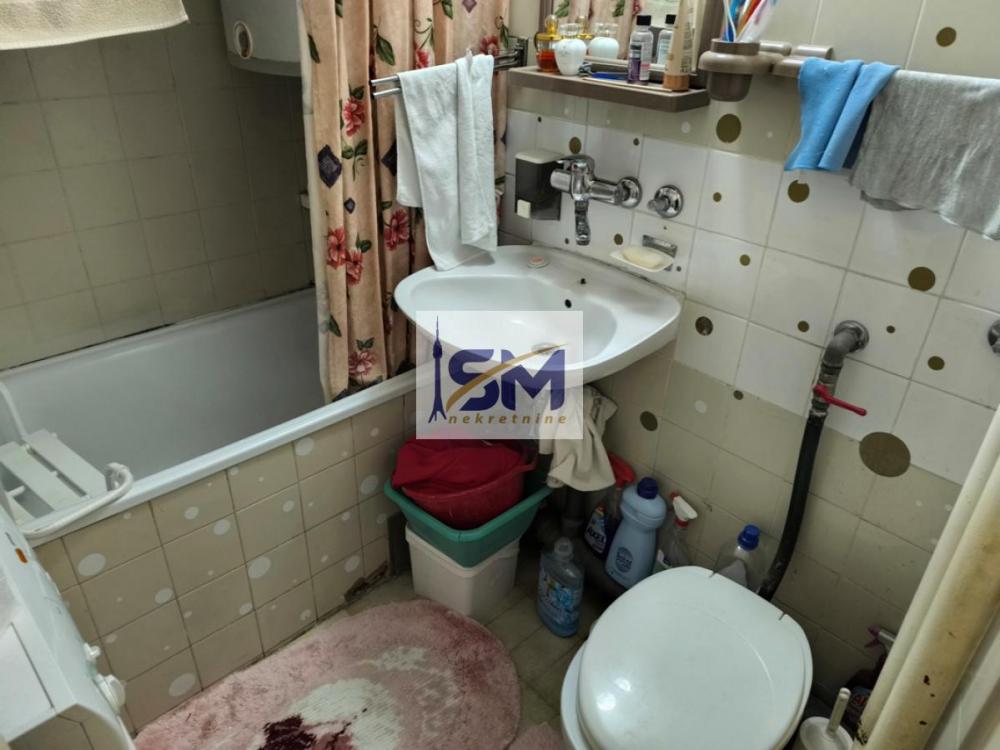 Stan na prodaju u Beogradu, Barajevo, dvoiposoban, 75m2, cena 76000 evra