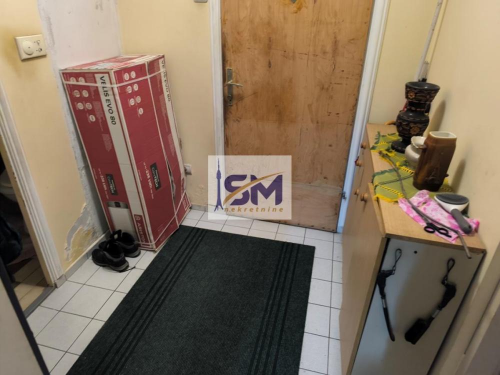 Stan na prodaju u Beogradu, Barajevo, dvoiposoban, 75m2, cena 76000 evra