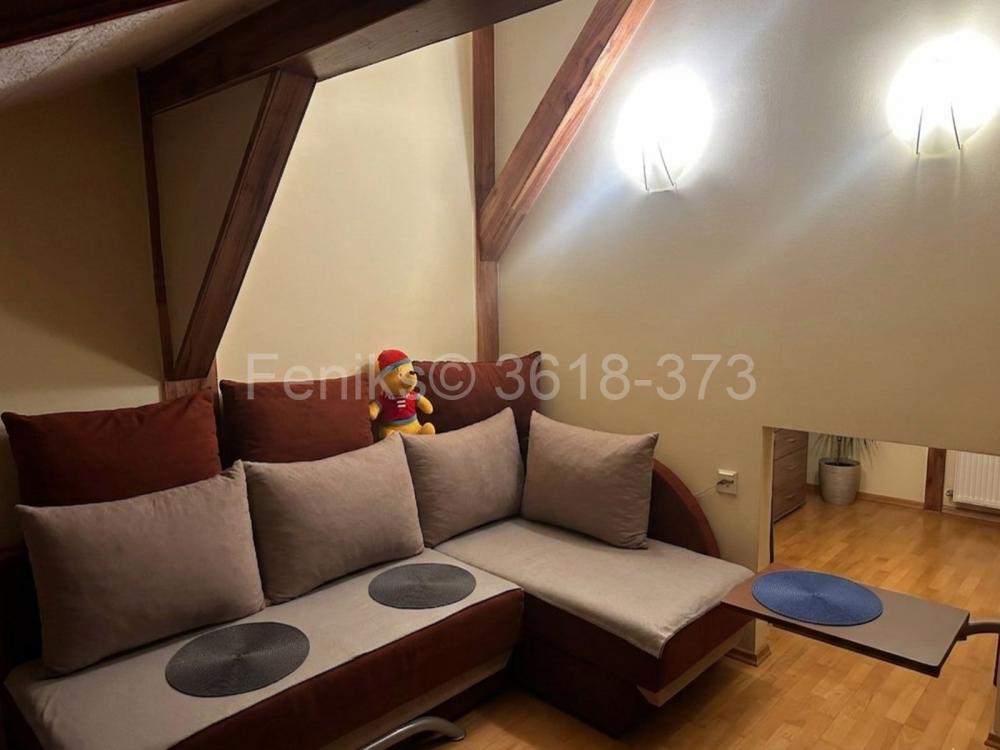 Stan na prodaju u Beogradu, Novi Beograd blok 8 (Paviljoni), trosoban, 63m2, cena 178500 evra