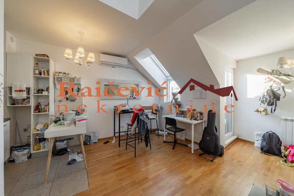 Stan na prodaju u Beogradu, Crveni Krst, jednosoban, 42m2, cena 135000 evra