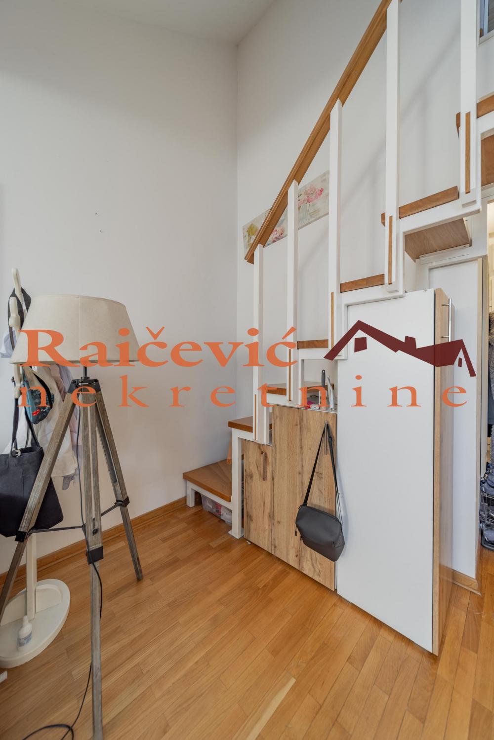 Stan na prodaju u Beogradu, Crveni Krst, jednosoban, 42m2, cena 135000 evra