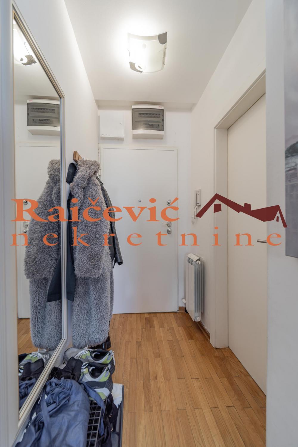 Stan na prodaju u Beogradu, Crveni Krst, jednosoban, 42m2, cena 135000 evra