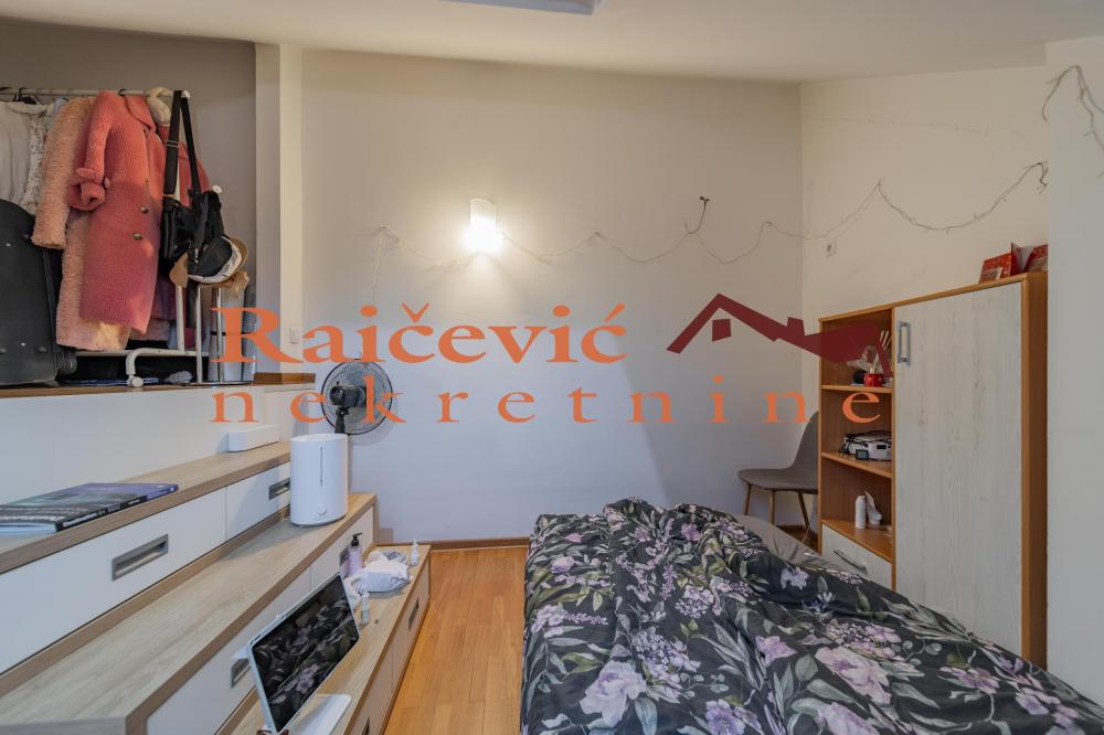 Stan na prodaju u Beogradu, Crveni Krst, jednosoban, 42m2, cena 135000 evra