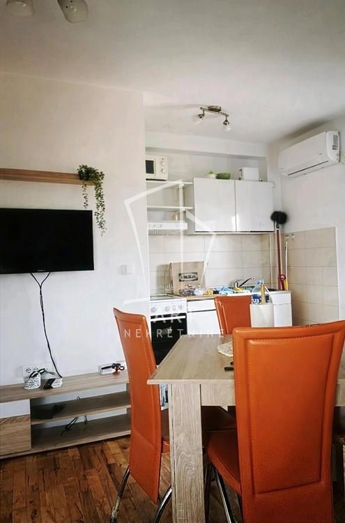 Stan na prodaju u Beogradu, Palilula, dvosoban, 42m2, cena 107000 evra