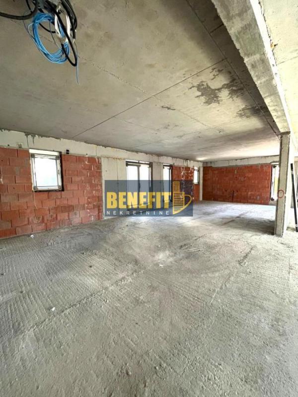 Stan na prodaju u Beogradu, Dedinje, cetvorosoban, 150m2, cena 825000 evra