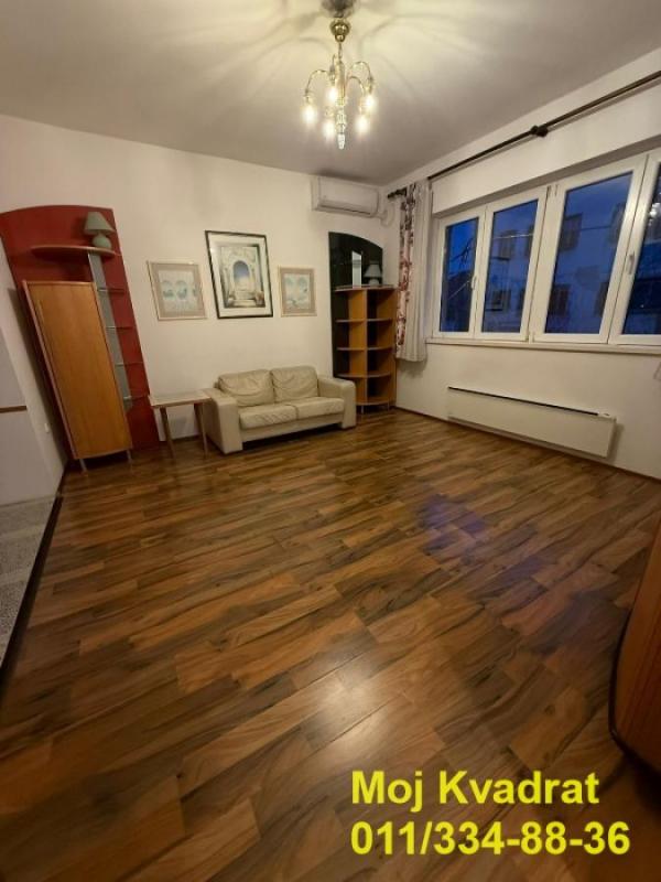 Stan na prodaju u Beogradu, Crveni Krst, dvosoban, 45m2, cena 175000 evra