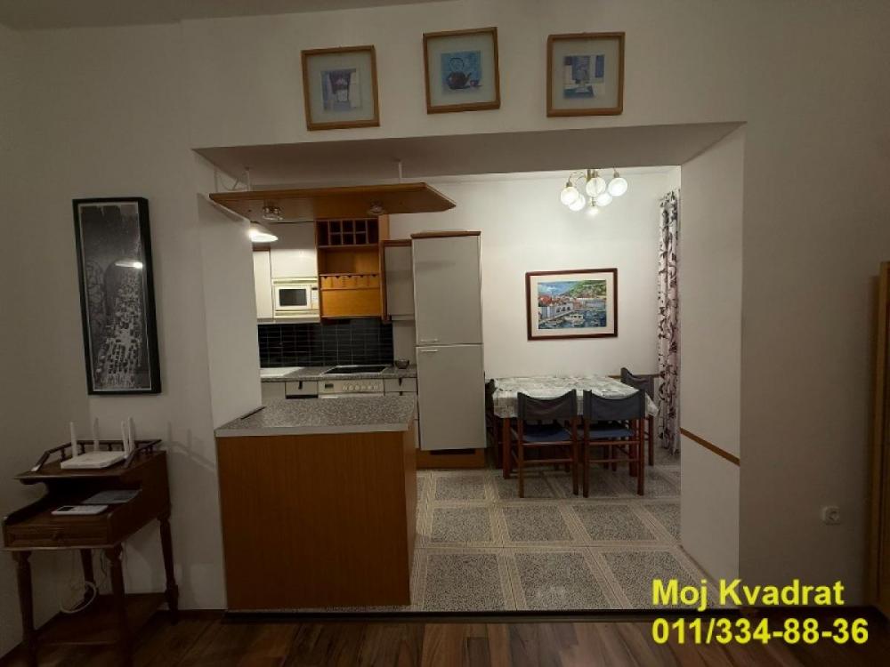 Stan na prodaju u Beogradu, Crveni Krst, dvosoban, 45m2, cena 175000 evra