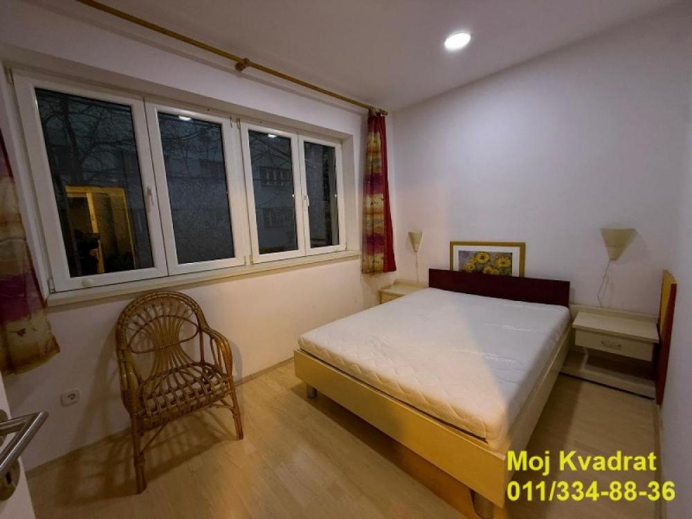 Stan na prodaju u Beogradu, Crveni Krst, dvosoban, 45m2, cena 175000 evra